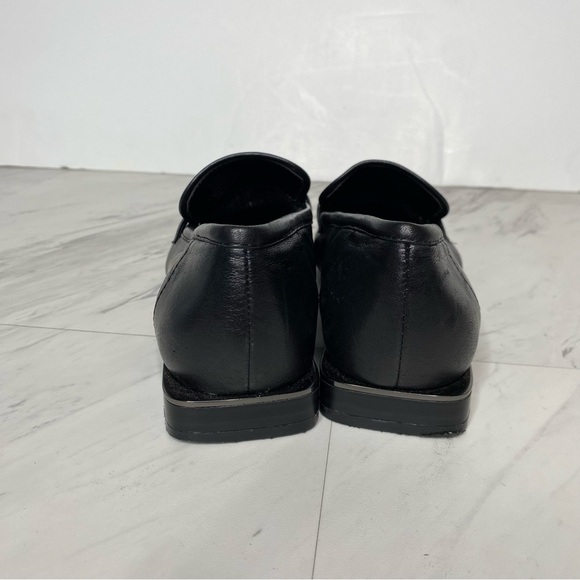 Vince Camuto Calentha Black White Leather Pointy Toe Loafer 5 1/2 M - Picture 3 of 15